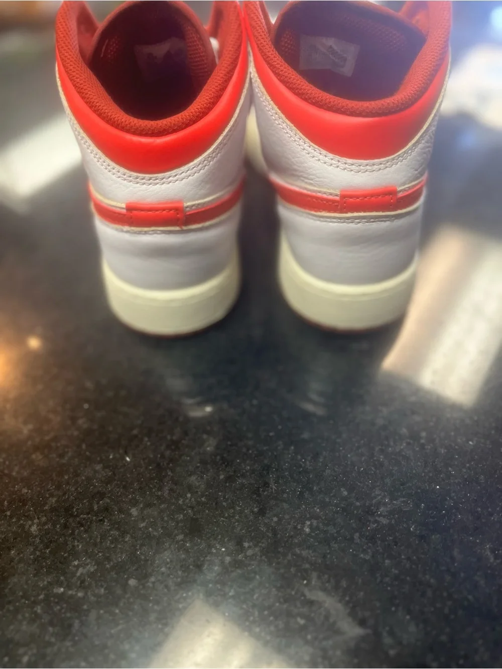 Sz 6.5 Nike Air Jordan 1 Kids' White and Red High-Top Sneakers